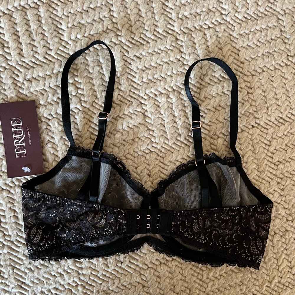 NWT True & Co Gramercy Balconette - 32D - Picture 7 of 11